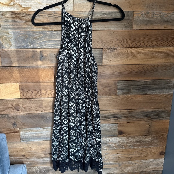 Urban Outfitters halter dress - Picture 7 of 8